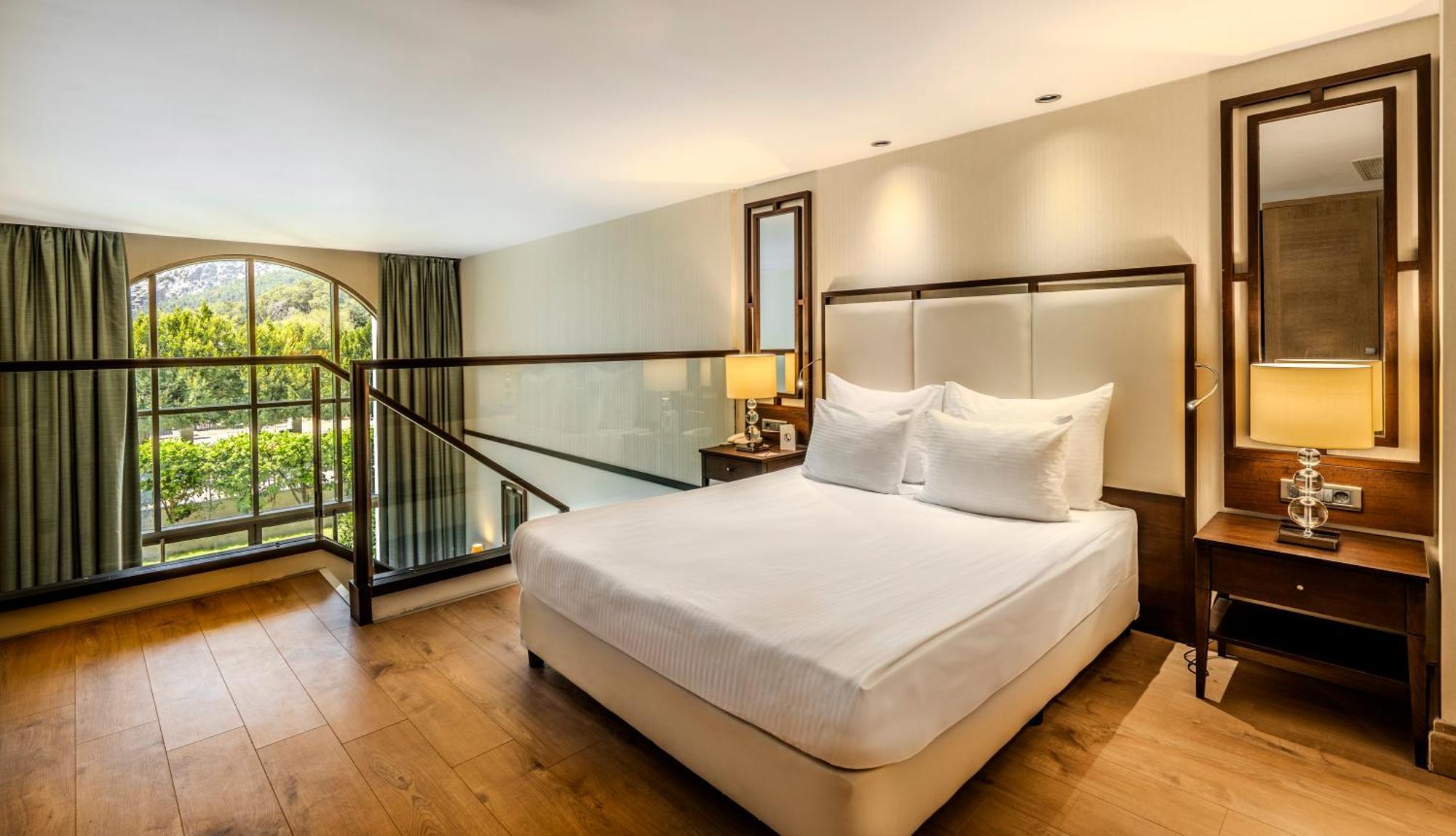 Juju Premier Palace Hotel เบลดิบี ภายนอก รูปภาพ